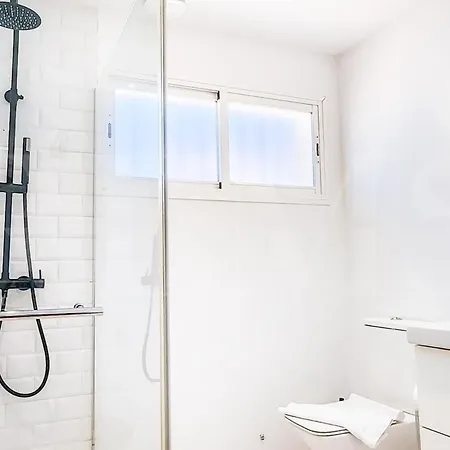 Chic With Pool, Garden And Parking Rems Villa Fuengirola