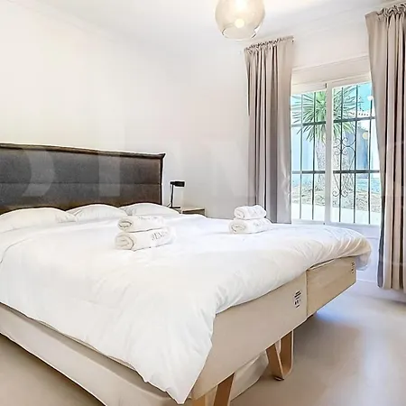 Villa Chic With Pool, Garden And Parking Rems Fuengirola