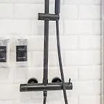 Chic With Pool, Garden And Parking Rems Villa *