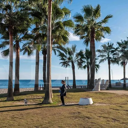 Chic With Pool, Garden And Parking Rems Вилла Фуэнхирола